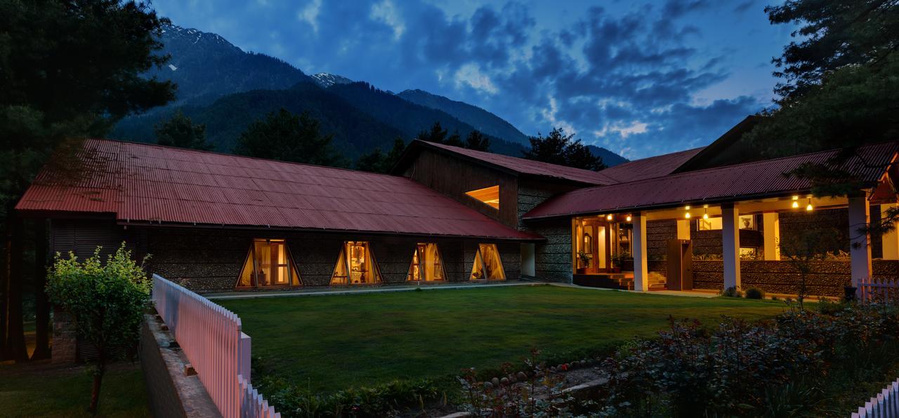 Welcomhotel By Itc Hotels, Pine N Peak, Pahalgām Exteriör bild